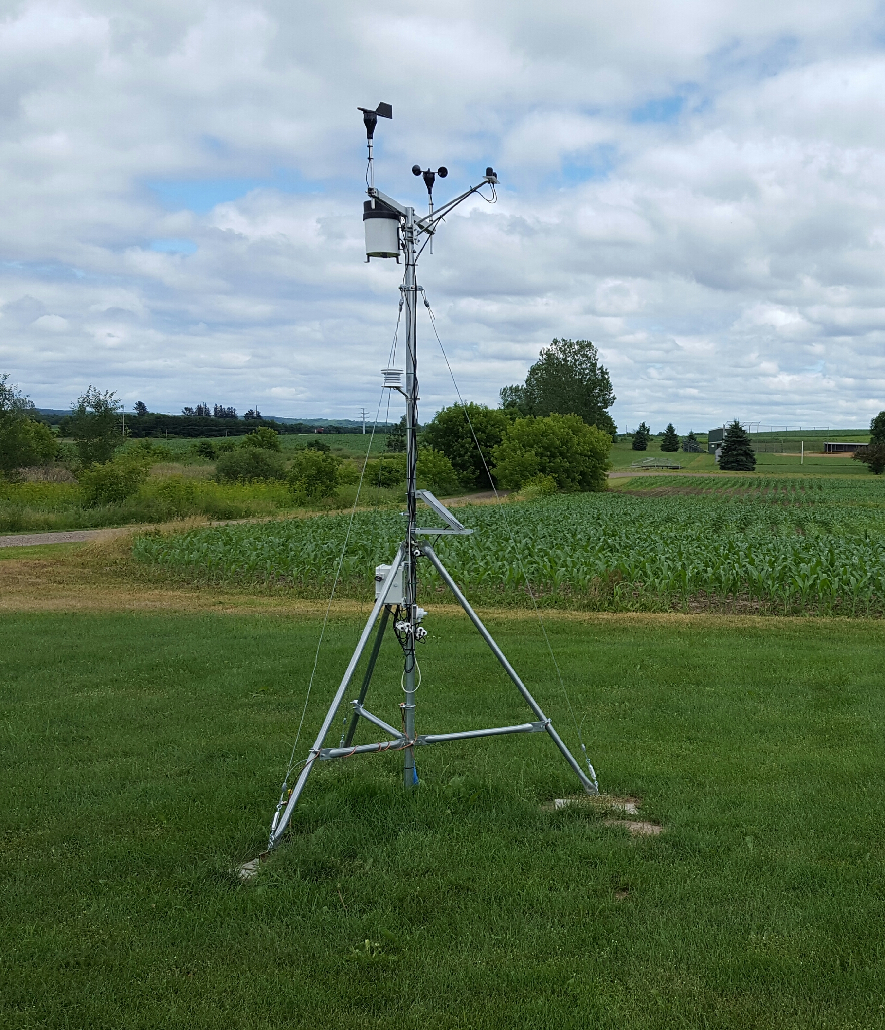 Fall Creek School District - Fall Creek Schools' Weather Station